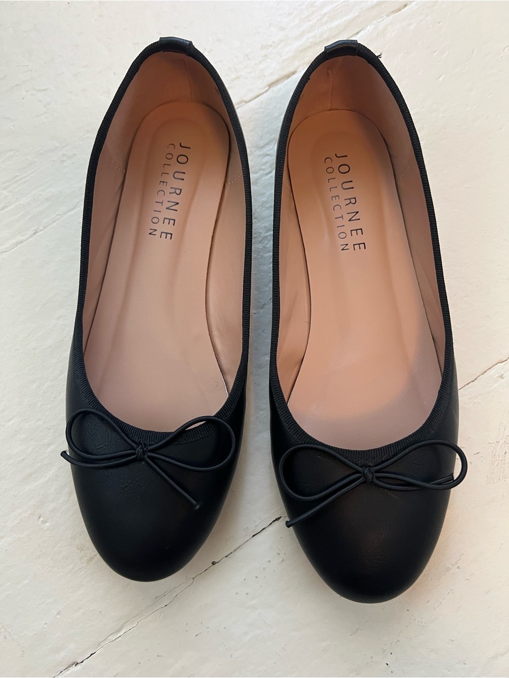 Journee Collection Black Ballet Flats